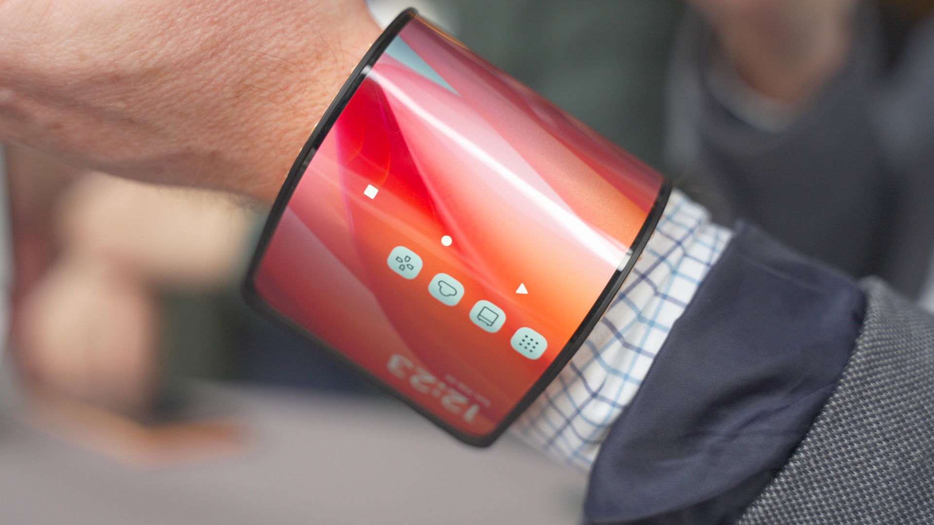 motorola adaptive display concept mwc 2024